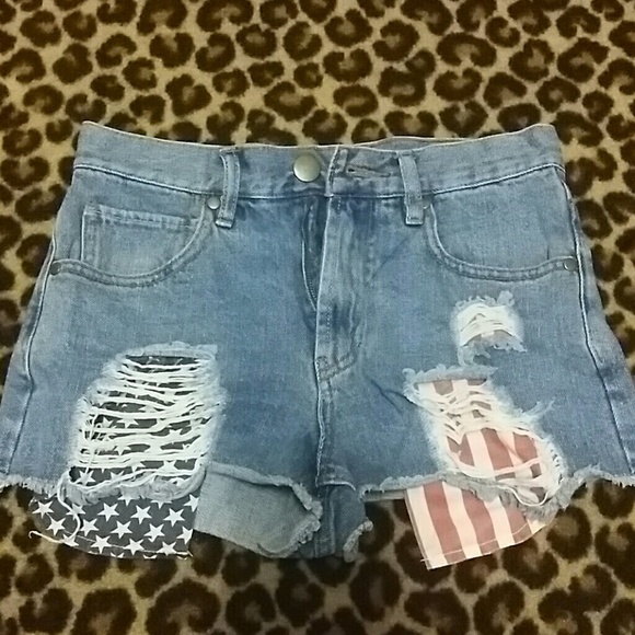High waisted shorty shorts size 24