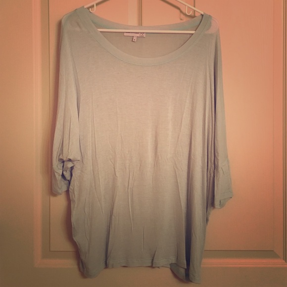 Over sized bat wing shirt