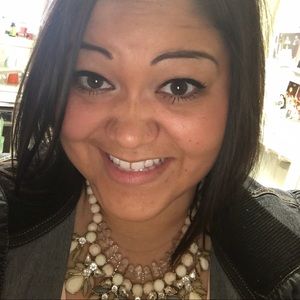 Meet your Posher, Nikki