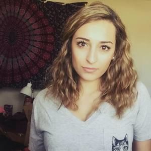 Meet your Posher, Angelika