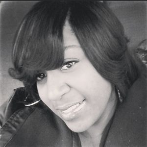 Meet your Posher, Latoya