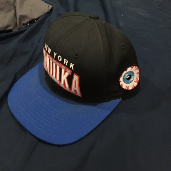 Snapback - Picture 2 of 2