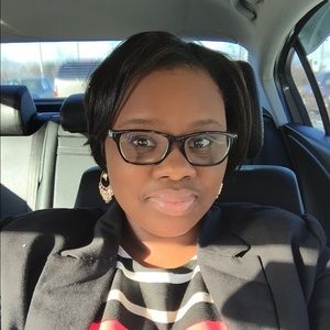 Meet your Posher, Keisha