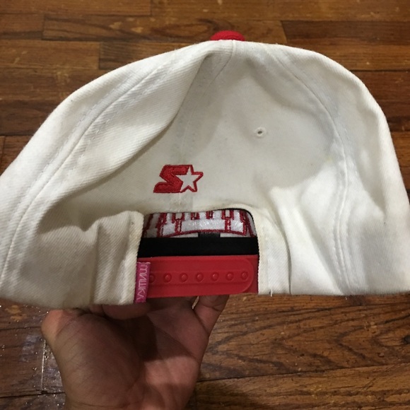 Snapback - Picture 2 of 2