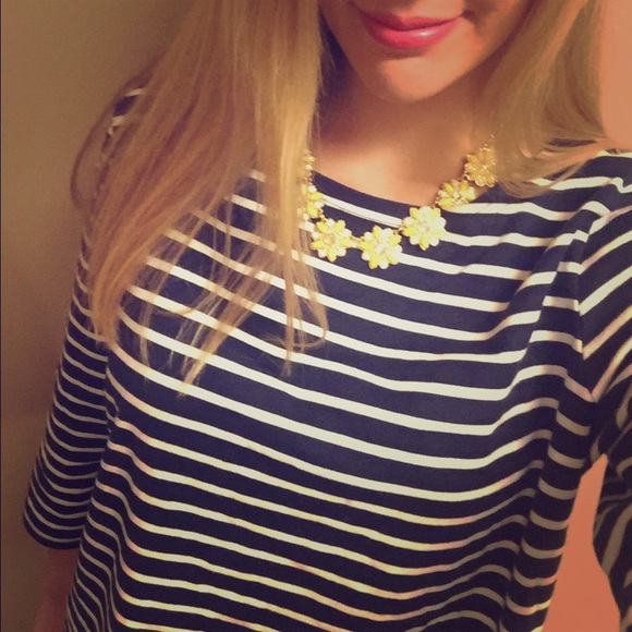 NWOT Navy blue and white striped 3/4 sleeve top!