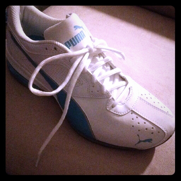 New comfortable  Puma sneakers