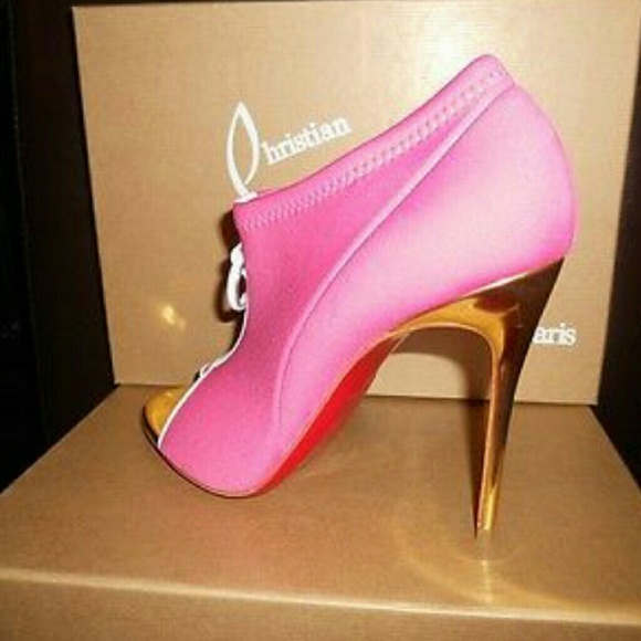 ***SOLD***Christian Louboutin - Picture 2 of 4