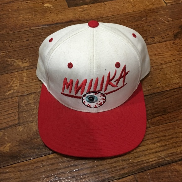 Snapback - Picture 1 of 2