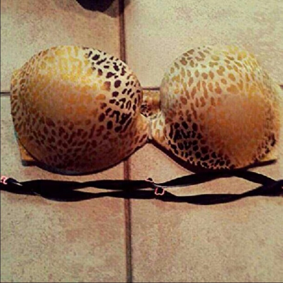 VS Strapless Cheetah Print Bra 34D