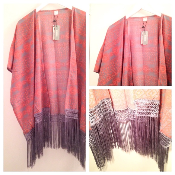 NWT, OSFA Two Tone Aztec Print Kimono - Picture 4 of 4