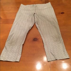 Nike cropped workout pants