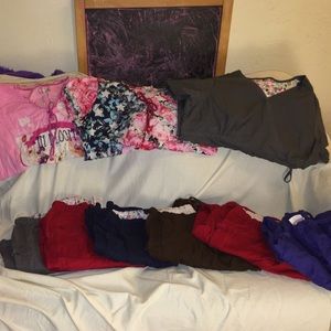 Bundle large koi scrubs