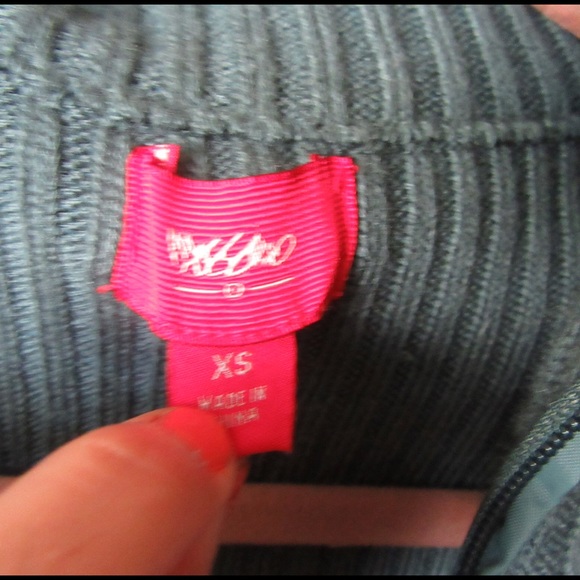 Mossimo Jacket - Picture 3 of 3