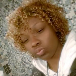 Meet your Posher, Carrie