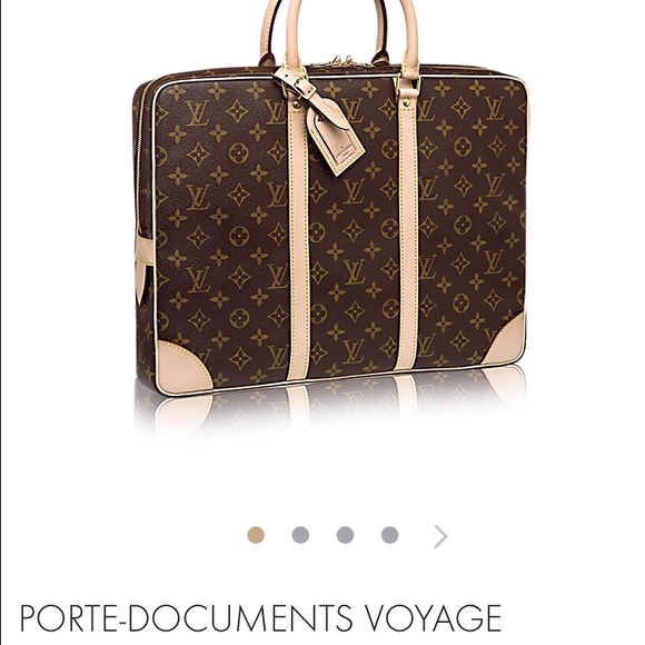 SOLD! Louis Vuitton Porte documents voyage