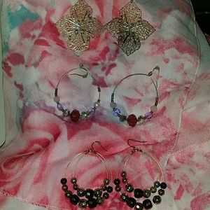 EARRING BUNDLE 3 PAIRS!