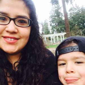 Meet your Posher, Diana