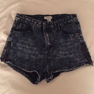 High waisted shorts!