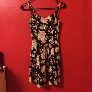 Cute Floral H&M Dress
