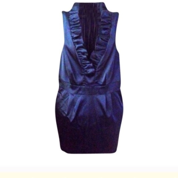 🎉 Taylor satin blue dress