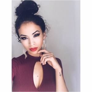 Meet your Posher, Karla