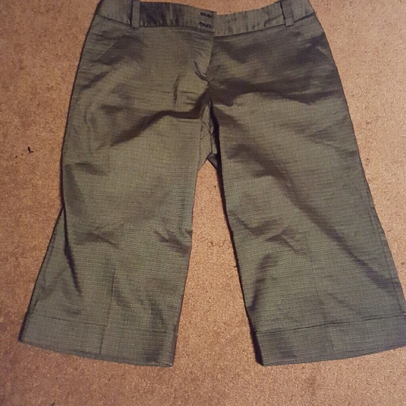 Limited wide leg dress capris