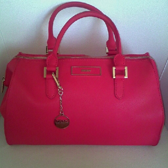 DKNY hand bag *NWT Off