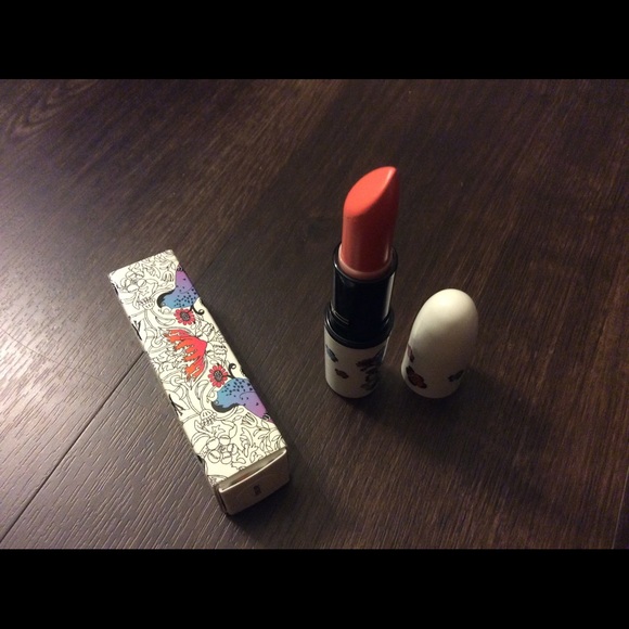 MAC LE Liberty of London Ever Hip Lipstick