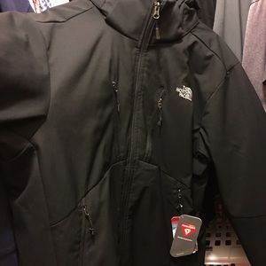 The north face elevation jacket