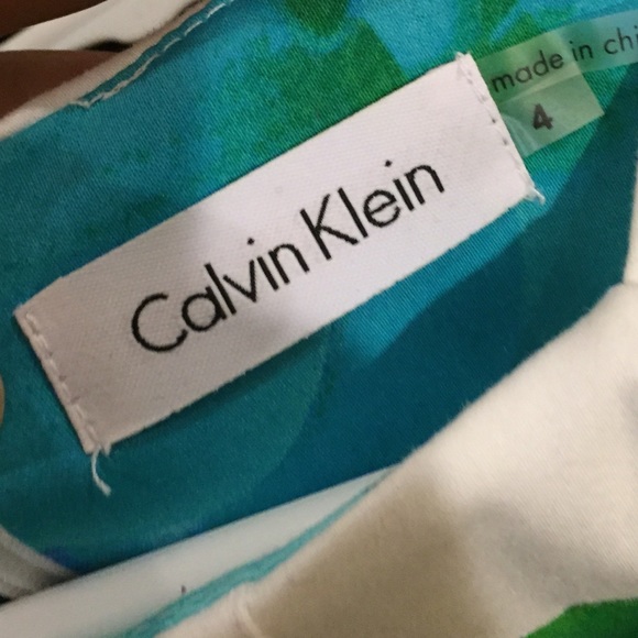 Calvin Klein floral high neck sleeveless dress - Picture 4 of 4