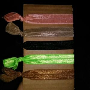 5 handmade hair ties
