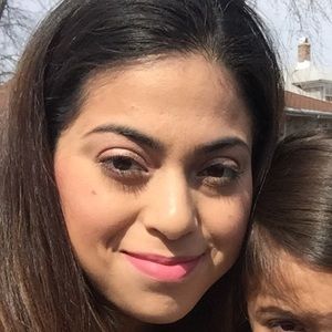 Meet your Posher, Lorena