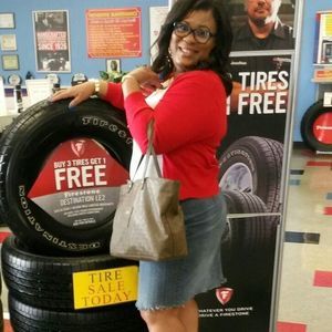 Meet your Posher, Carolyn