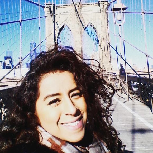 Meet your Posher, Maria - Picture 1 of 1