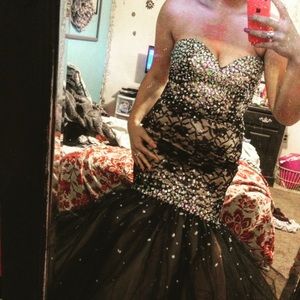 black and nude lace prom dress with crystals