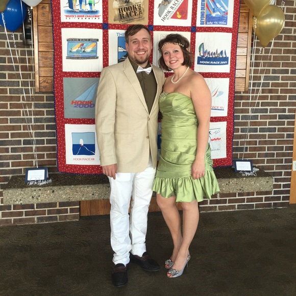 Meet your Posher, Danielle - Picture 4 of 4