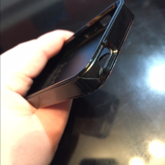 iPhone 5/5s phone cases - Picture 2 of 3