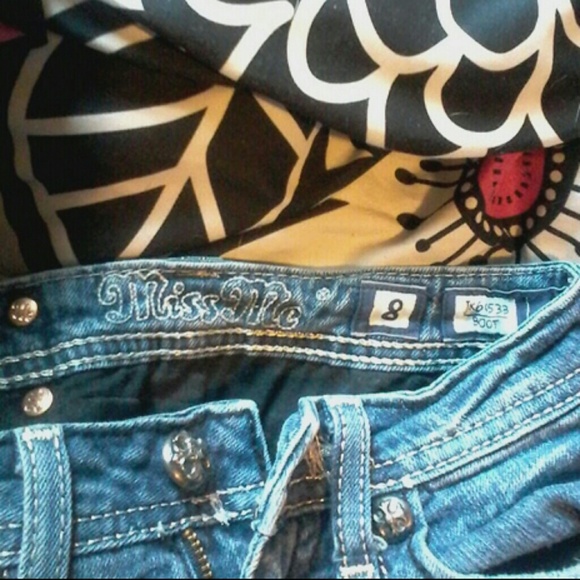 Miss Me Kids Jeans - Picture 2 of 2