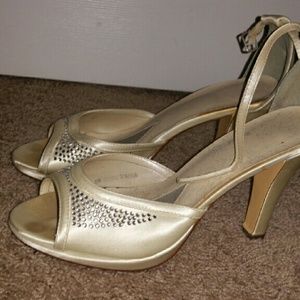 David's Bridal Wedding shoes