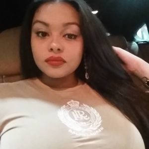 Meet your Posher, Ana