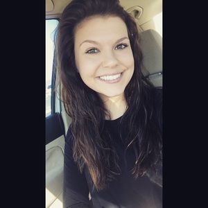 Meet your Posher, Marissa