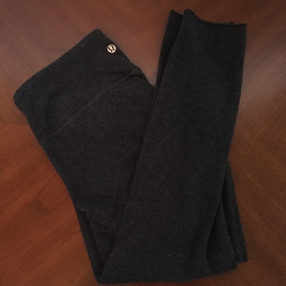 Lululemon Ltd Ed Seamless AYL Wunder Under Sz 6