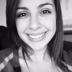 Meet your Posher, Jenn