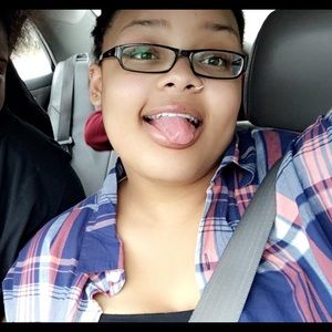 Meet your Posher, Deja