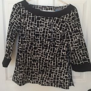 Black and white Ann Taylor blouse. Size 6