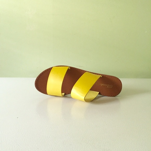 Double Band Slide-On Flats - Picture 4 of 4