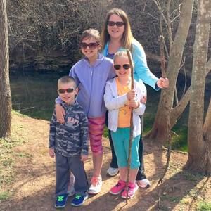 Meet your Posher, Tonya