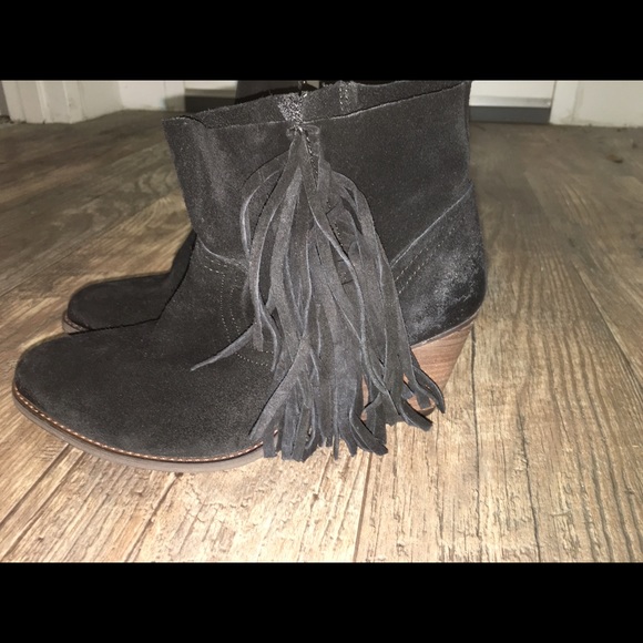 Steve Madden booties