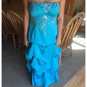 Strapless blue sequence dress