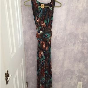 ‼️Price Drop-Kasper Peacock Print Maxi Dress (M)